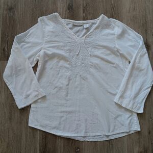 Dressbarn Floral Embroidery White Cotton Top Women XL Vneck Long Sleeve Peasant